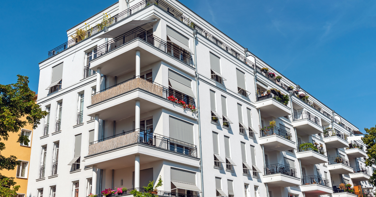 Why Multifamily, Short-Term Rentals & Debt Funds Are the Ultimate Recession-Resistant Real Estate Assets